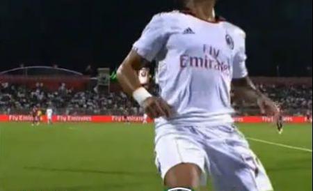 VIDEO! Robinho a suferit o accidentare ciudata dupa ce a intrat intr-o camera TV