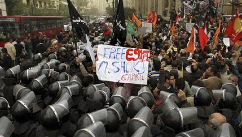 Analiza: Aviditatea regimurilor arabe a suscitat revolta