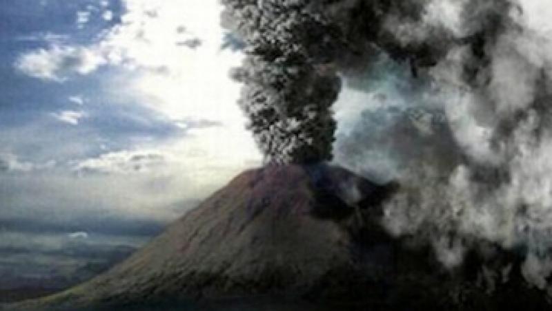 Vulcanul Shinmoedake din Japonia: Pericol de eruptie uriasa!