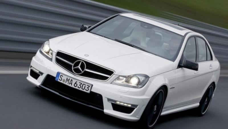 FOTO! Noi imagini cu Mercedes C63 AMG 2012