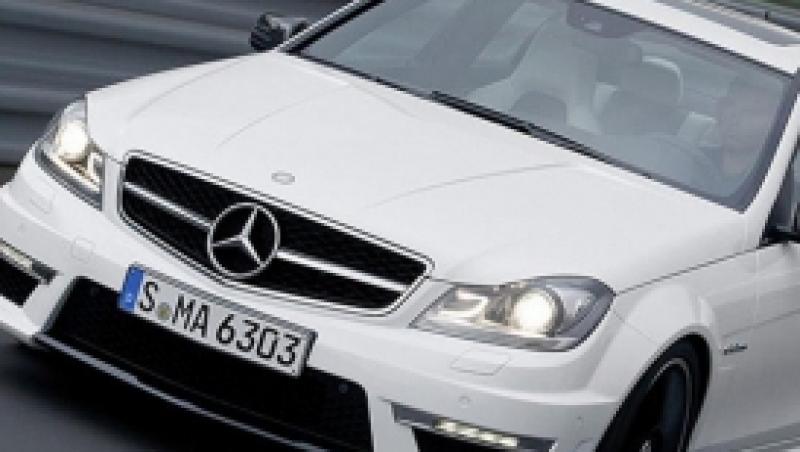 FOTO! Noi imagini cu Mercedes C63 AMG 2012