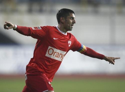 Dinamo - Concordia 2-0/ "Cainii" merg ceas