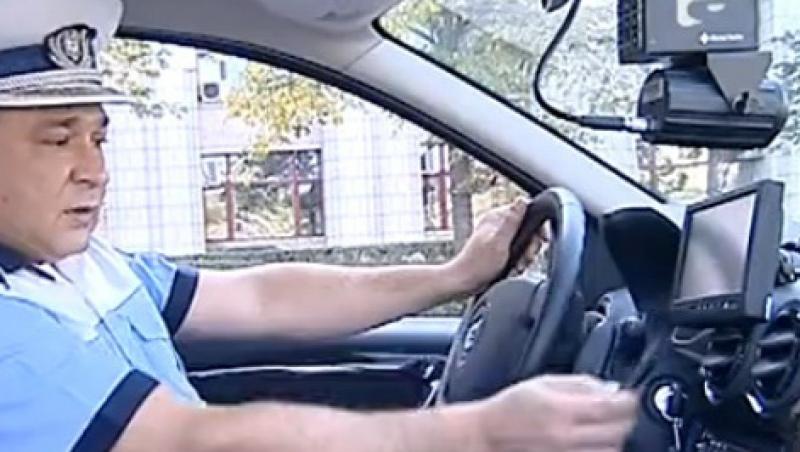 VIDEO! Dacia-robot minune pentru Politia Romana: Depisteaza alcoolicii si drogatii