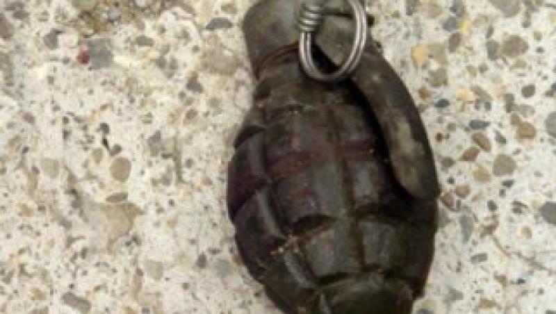 VIDEO! Alerta in Capitala: O grenada, gasita in zona Piata Iancului