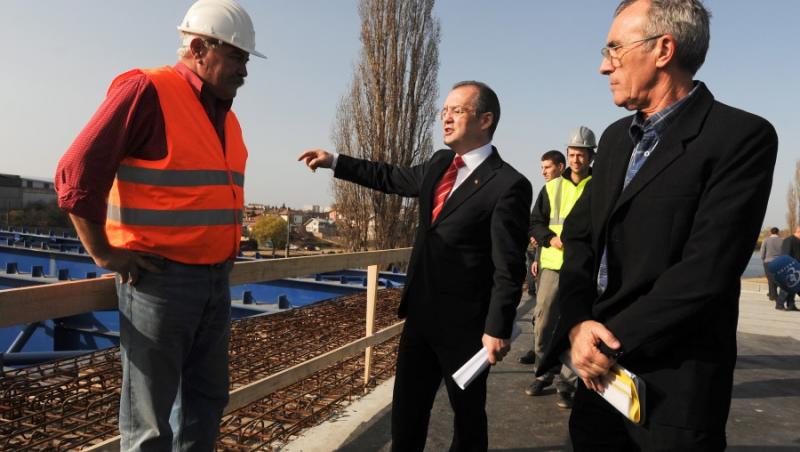 Record a la Boc: A inaugurat de doua ori aceeasi autostrada