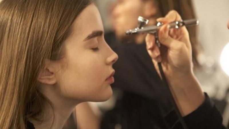 Machiajul cu aerograf, in sfarsit pe piata