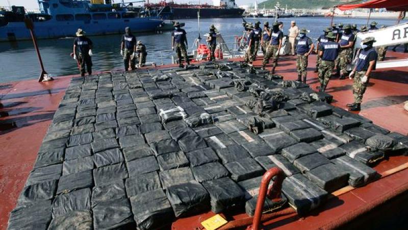 460 de kilograme de cocaina capturate in Venezuela: Romani, printre membrii echipajului
