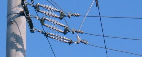 Energia electrica pentru consumatorii casnici se va scumpi din luna noiembrie