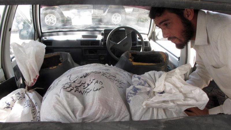 FOTO! 500 de kilograme de heroina si opiu, retinute in Pakistan