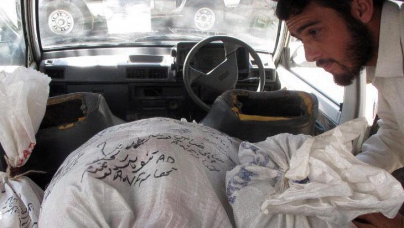 FOTO! 500 de kilograme de heroina si opiu, retinute in Pakistan