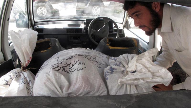 FOTO! 500 de kilograme de heroina si opiu, retinute in Pakistan