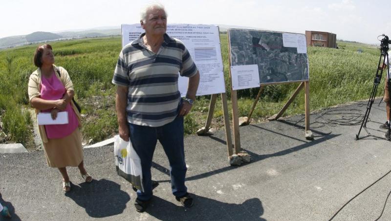 Scandal pe santierul autostrazii Nadlac-Arad: Localnicii acuza ca le-au fost distruse culturile