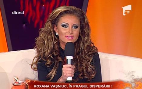 VIDEO! Roxana Vasniuc, terorizata de un batran! Vezi ce mesaje ii trimite!