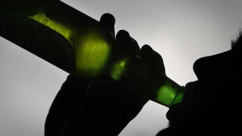 UE: Aproape 50% din elevii de 15 - 16 ani consuma alcool regulat!