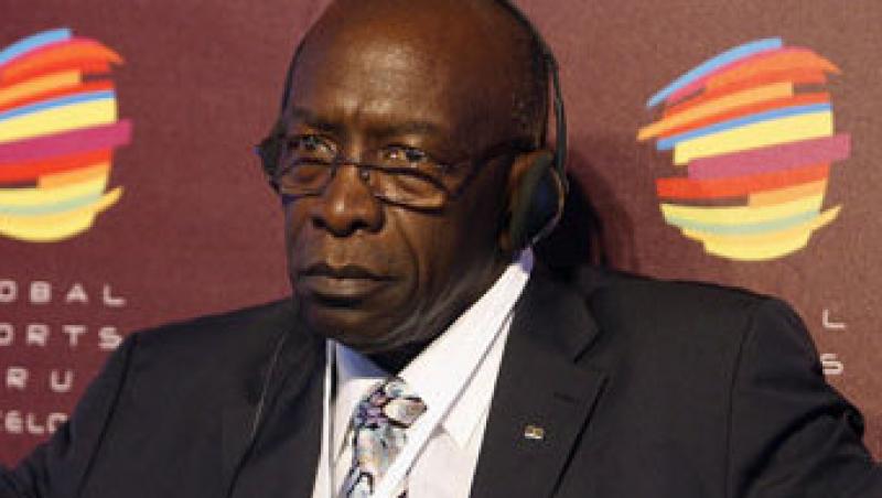 Fostul vicepresedinte al FIFA ameninta ca va vorbi in curand 