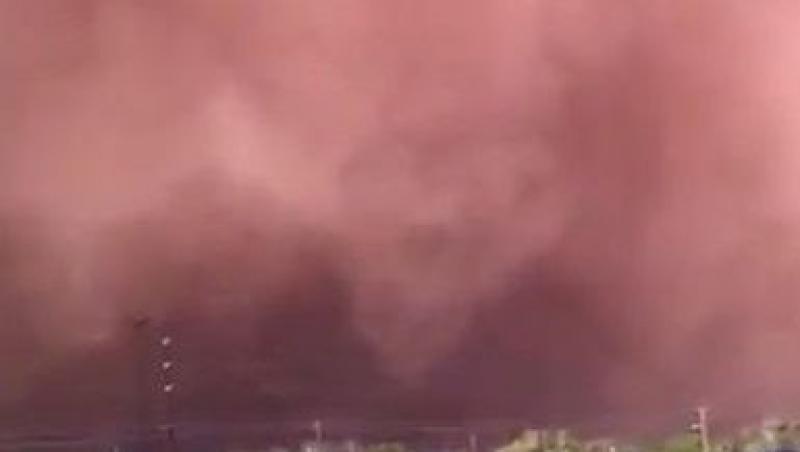 VIDEO! O furtuna de nisip a acoperit orasul Texas