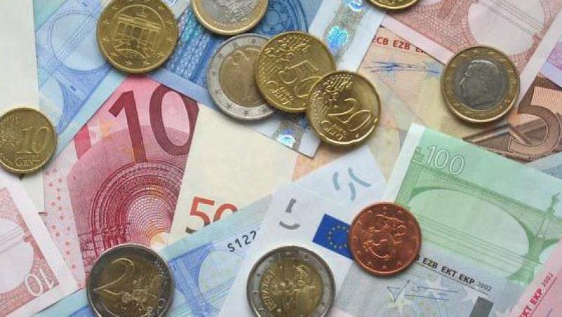 Cursul a deschis sesiunea de tranzactionare in scadere, la 4,34 lei/euro