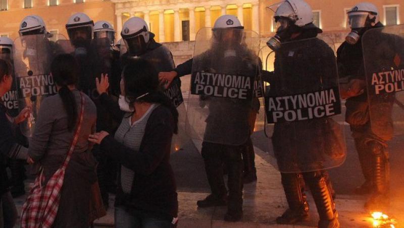 Grecia: Parlamentul a adoptat planul de austeritate in ciuda protestelor