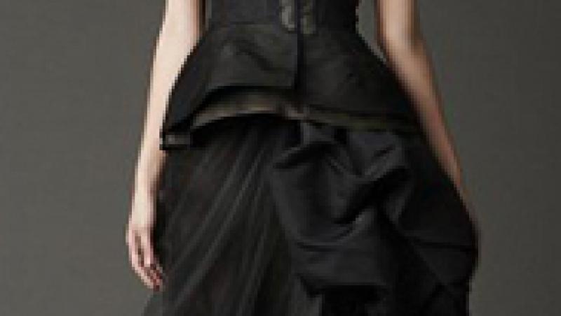 Vera Wang lanseaza o noua moda: rochia de mireasa neagra!