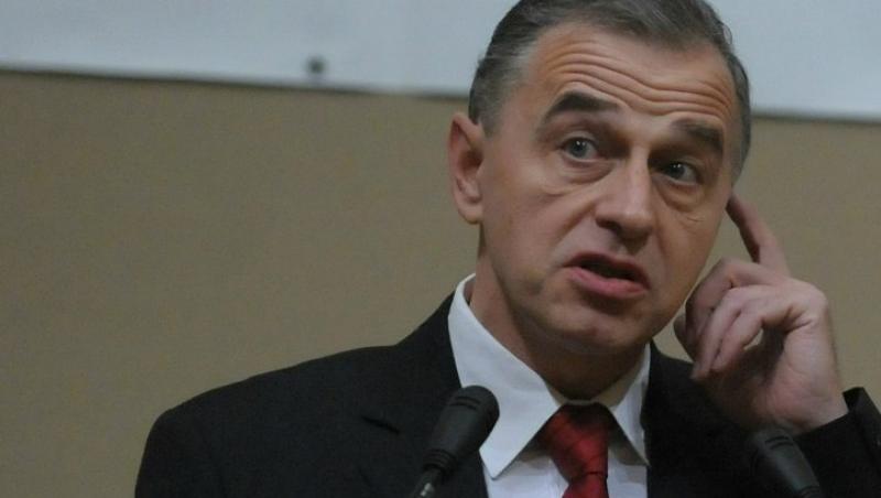 Mircea Geoana, atac la presedintele de onoare al PSD. Iliescu: 