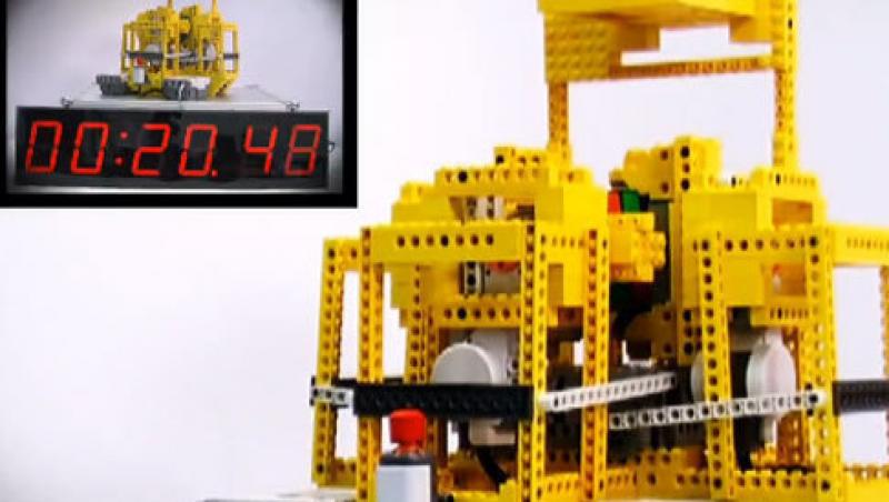 Vezi ce a reusit sa faca un robot din lego, in mai putin de sase secunde!