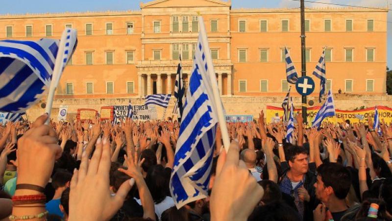 Raport confidential: Grecia are nevoie de dublul sumei promise in pachetul de salvare
