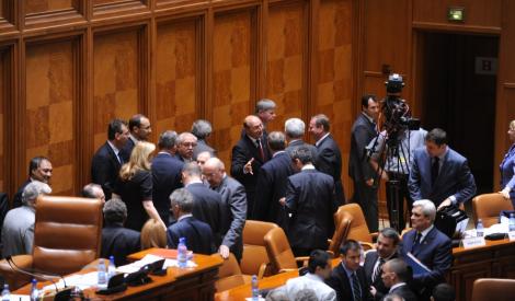 Bugetul Camerei Deputatilor pe 2012, cu 5 % mai mare ca in 2011