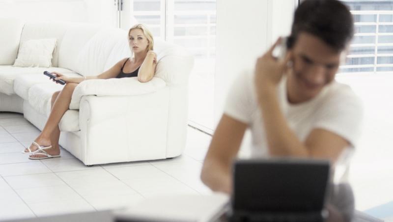 Adulter pe net: 7 semne ca te insala online!