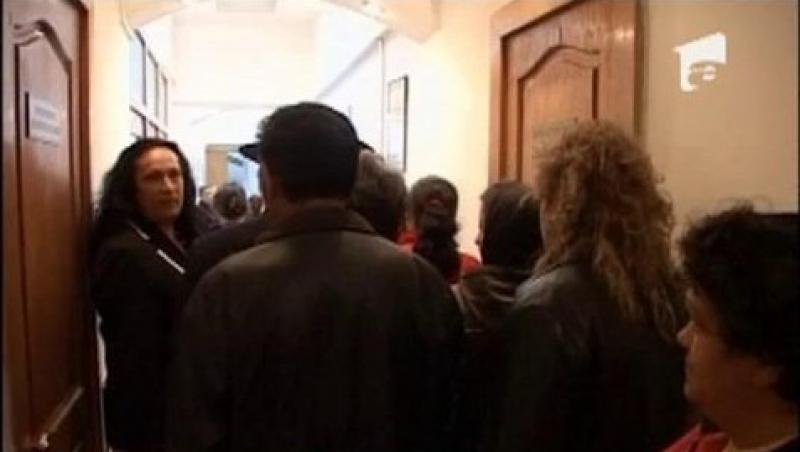 VIDEO! Imbulzeala la ajutoare in Targu-Jiu