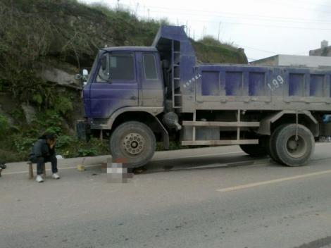 SOCANT! China: Un camionagiu ar fi calcat de doua ori un copil pentru a se asigura ca e mort