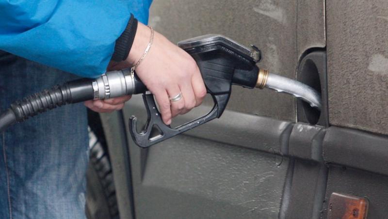 Preturile la carburanti in Romania, printre cele mai mici din UE