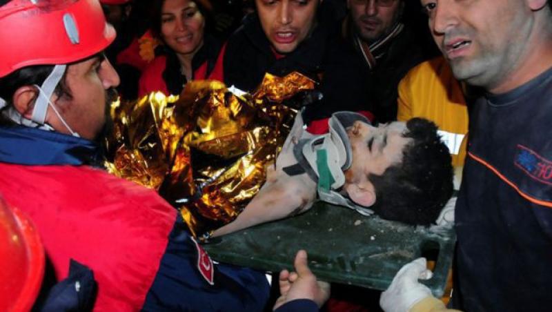 Turcia: Baietel de 10 ani, salvat dupa 54 de ore sub daramaturi!