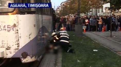 VIDEO! Timisoara: Fata de 14 ani, calcata de tramvai
