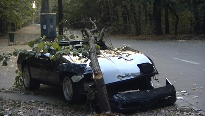 Corvette-ul trupei Scorpions distrus aproape in totalitate de-o vedeta autohtona la 