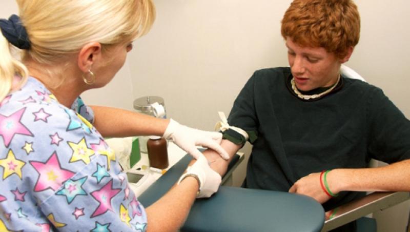 Baietii, vaccinati contra HPV