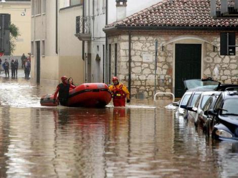 UPDATE! Inundatii catastrofale in Italia: Un roman, printre victime