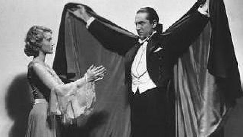 Pelerina lui Dracula costa 2 milioane de euro!