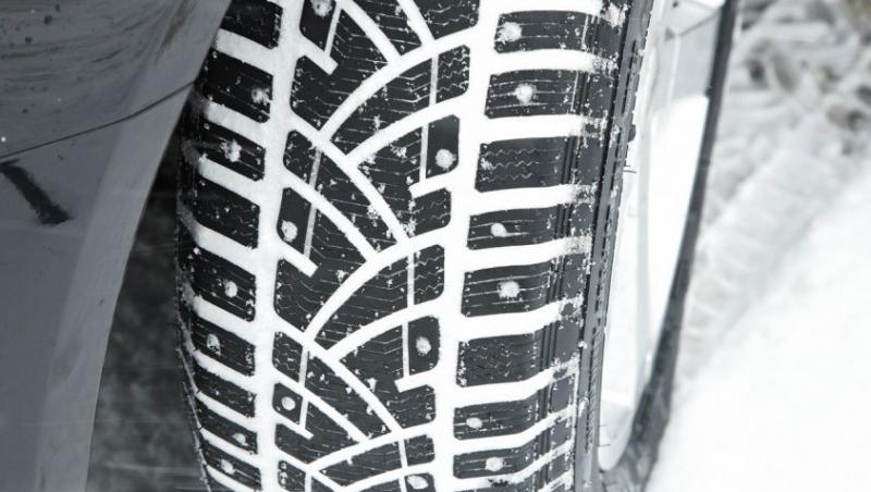 Legea pneurilor de iarna, lamurita: Amenda, chiar si vara!