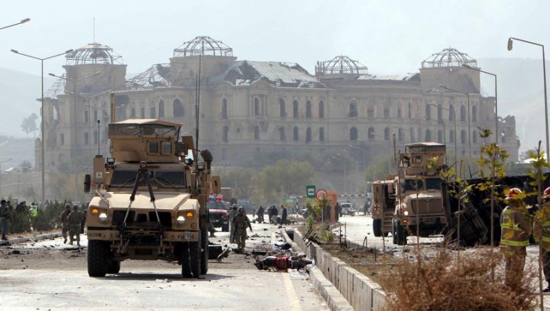 UPDATE! 17 militari si angajati civili ai fortei NATO, ucisi in Afganistan