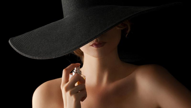 Cum sa iti creezi singura parfumul preferat