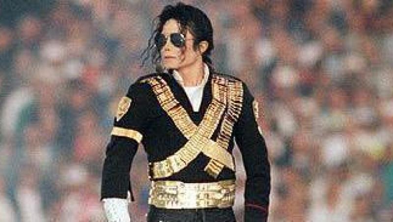 Albumul postum al lui Michael Jackson, lansat pe 21 noiembrie