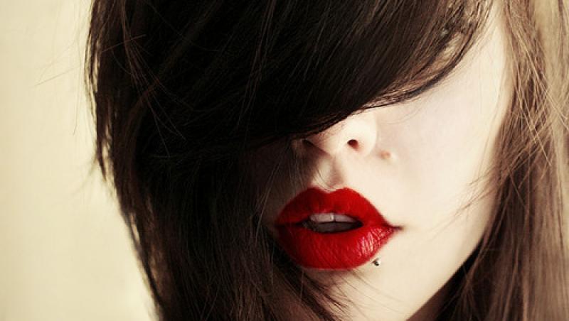 Tendinte toamna: Cinci culori senzuale pentru buzele tale
