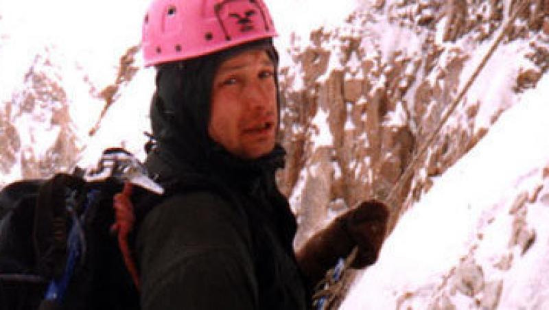 Alpinistul Serghei Cherezov a murit incercand sa escaladeze varful Thulagi