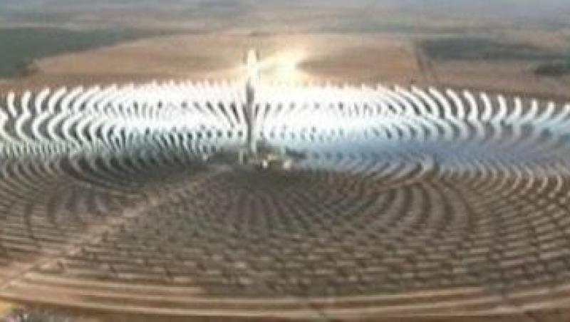 Spania: Prima centrala cu panouri solare care functioneaza si noaptea