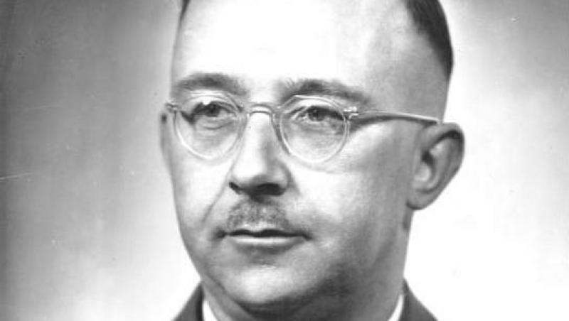 Heinrich Himmler isi trimitea gardienii la bordel