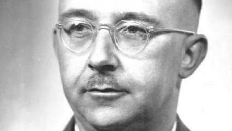 Heinrich Himmler isi trimitea gardienii la bordel