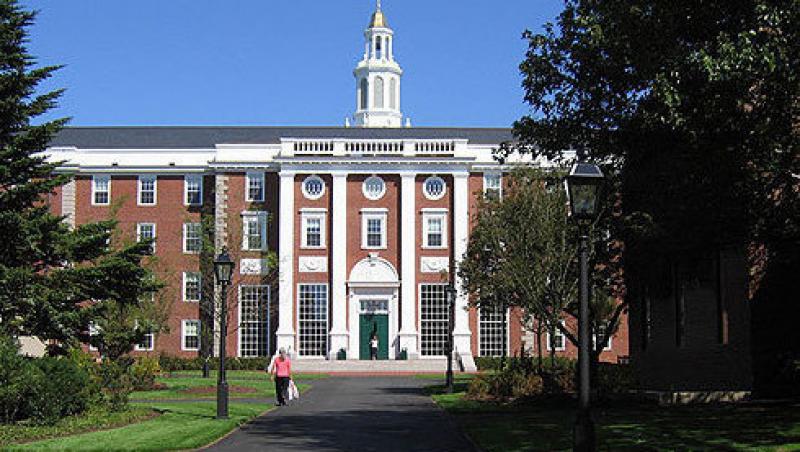 Harvard nu mai este cea mai buna universitate din lume