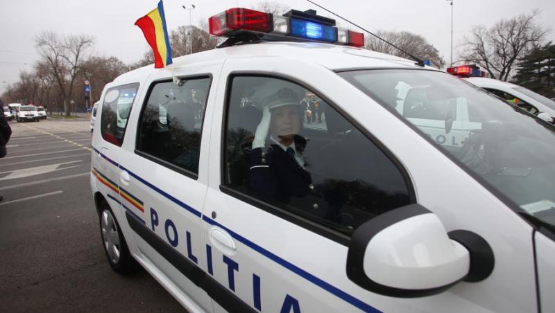 Politist ajuns pe mana Politiei: vindea piese de masini furate