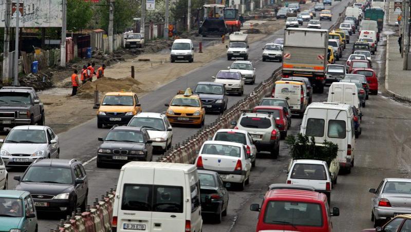 Trafic blocat pe DN1, intre Bucuresti si Ploiesti, din cauza unui accident rutier
