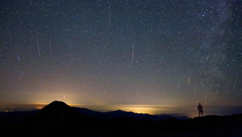 Draconidele, furtuna de 60 de meteori pe ora, se poate vedea sambata noaptea